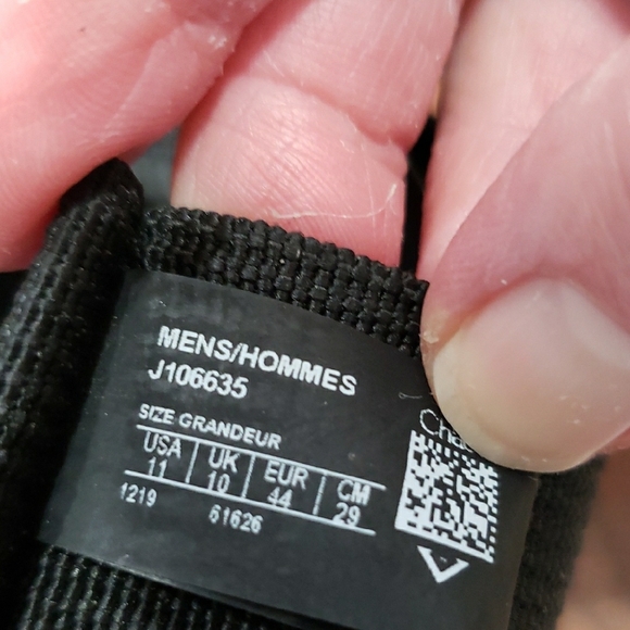 Chaco Black Strappy Sandals - Picture 4 of 7